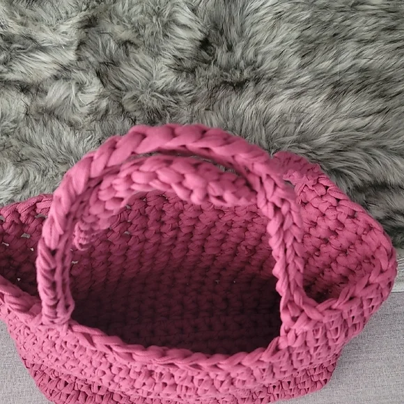 Handcrafted Pink Woven Tote Bag - Picture 5 of 14